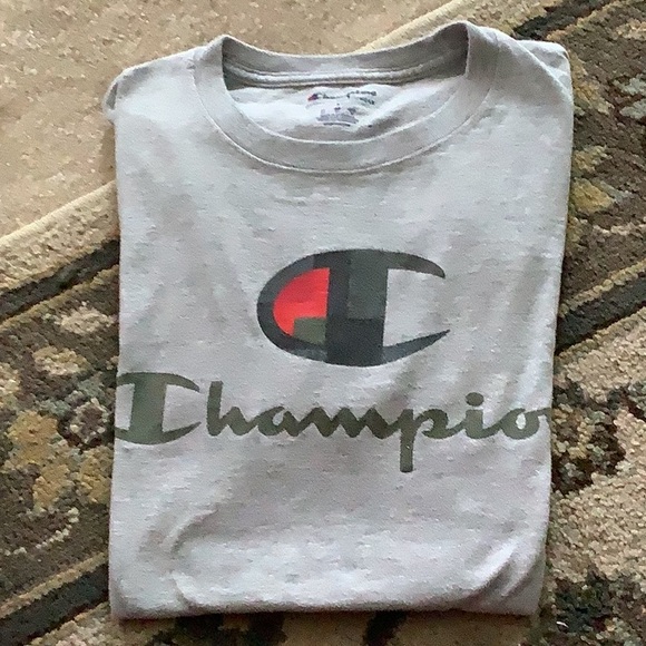 Champion T-shirts short sleeve adult size small, gray, red black  C Logo 🌴🏝 - Picture 6 of 11